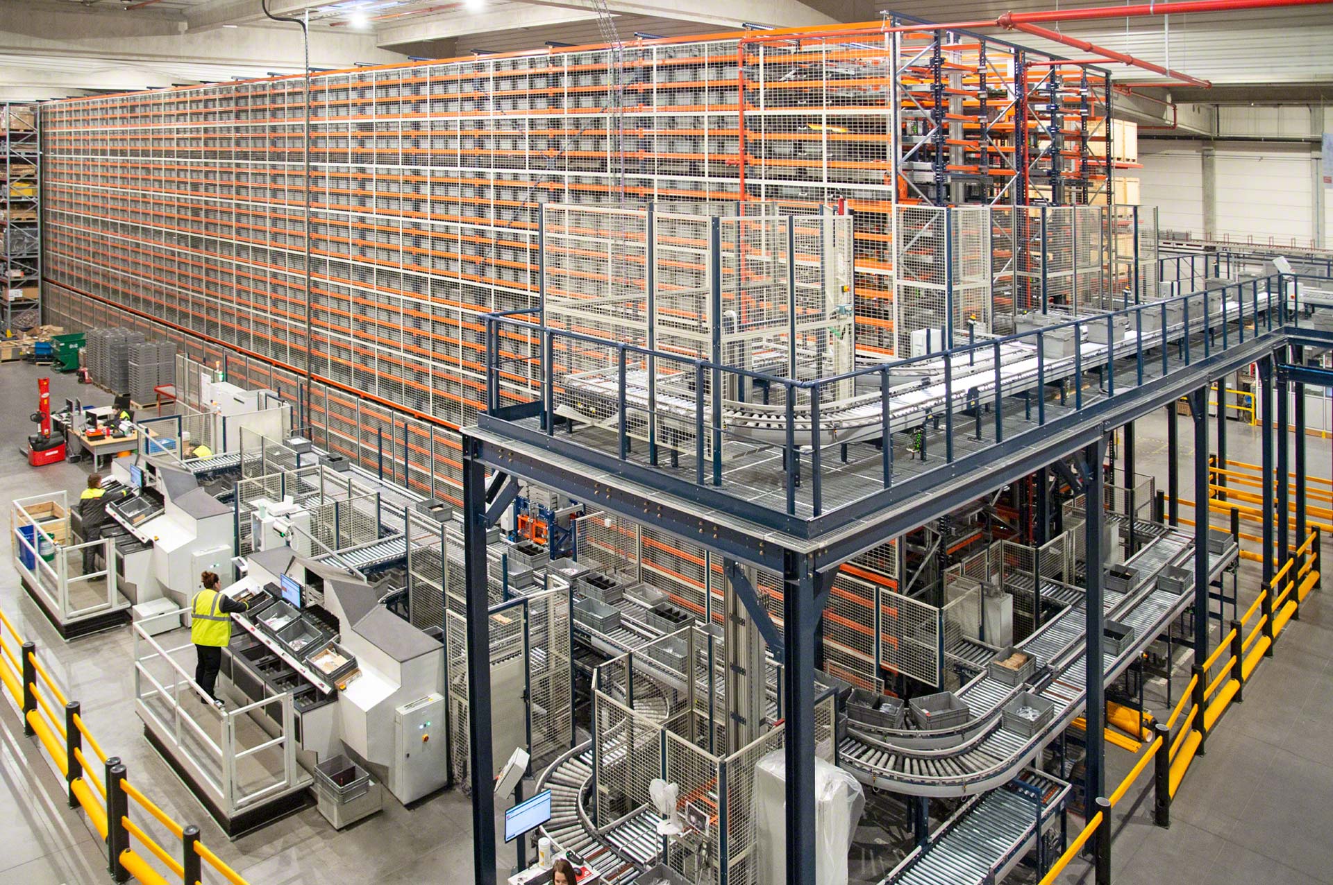 „Manitou Group“ automatizuoja atsarginių dalių sandėlį