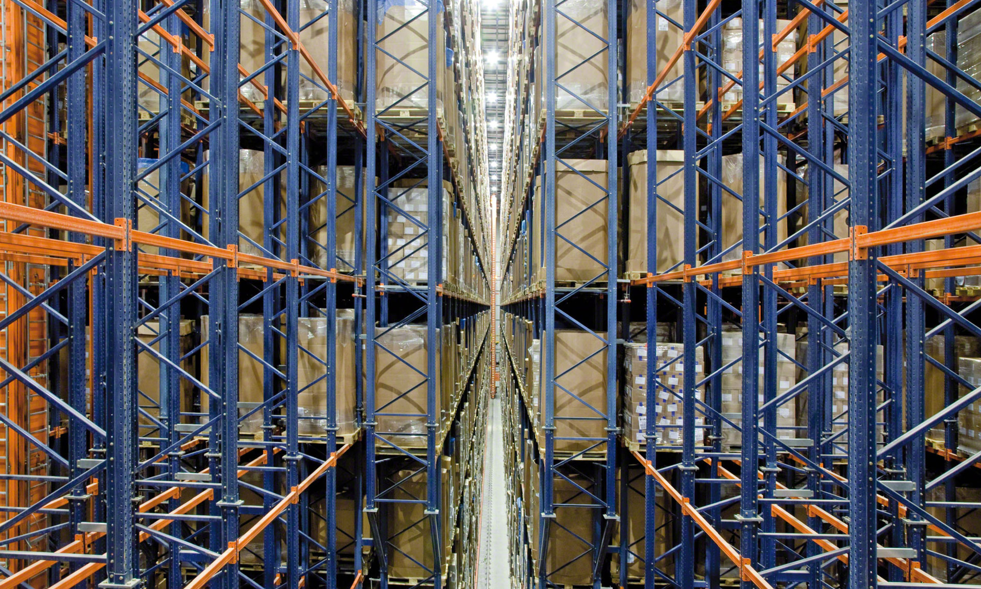 Didelio masto šalčio grandinės logistikos automatizavimas