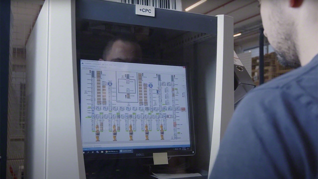 „Mecalux“ SVS sistemoje yra daugybė funkcijų, kurios yra naudingos bet kokio tipo sandėliuose