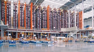 Automatiniai aukštųjų stelažų krautuvai padėklams