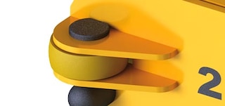 Kreipiamieji ratukai nukreipia Shuttle vežimėlį išilgai