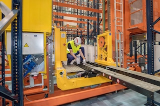 „Mecalux“ teikiamos gyvavimo ciklo paslaugos padeda optimizuoti sandėlio veiklą