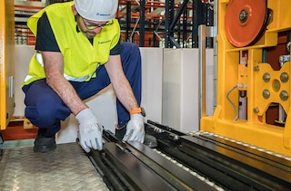 „Mecalux“ savo klientams paruošia individualius atsarginių dalių paketus