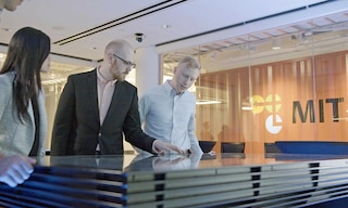 MIT ir „Mecalux“ pradeda novatorišką projektą, skirtą spartinti logistikos inovacijas