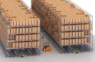 Kartoninių dėžių saugyklą galima įrengti apatiniame aukšte