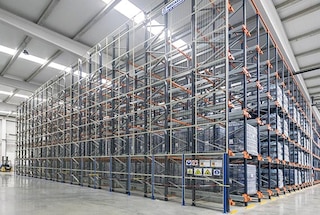 Pallet Shuttle sistema yra puikus sprendimas laikino sandėliavimo sandėliams