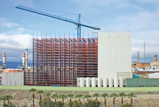 Stelažų laikančiųjų sistemų pastatų aukštis gali siekti iki 45 m