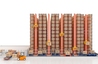 Trikrypčius stelažų krautuvus galima naudoti su stelažais, kurių aukštis siekia 15 m