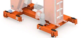 Trikrypčio automatinio stelažų krautuvo padėklams apatinis kreipiamasis pagrindas